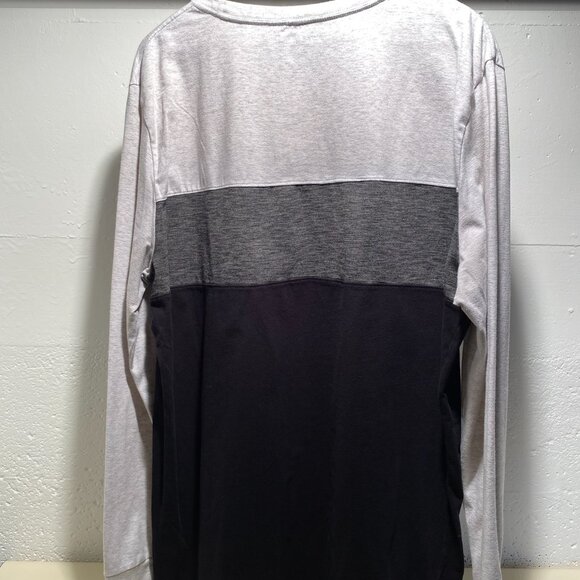 American Eagle Standard Fit Men's Striped Long-Sleeve Pullover Athletic Tee - Picture 3 of 6